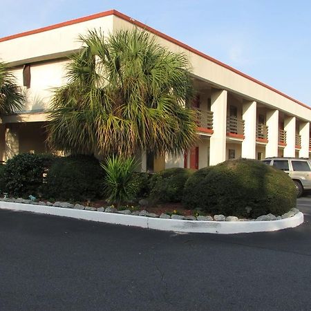 New Valdosta Inn And Suites Esterno foto